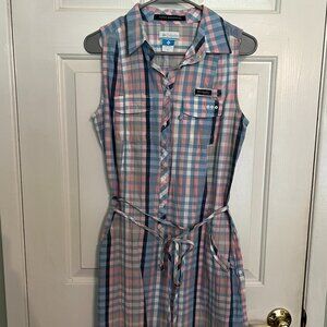 Columbia dress PFG pockets medium plaid pink blue